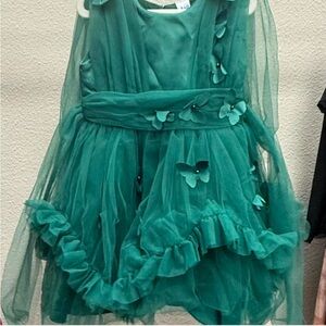 Elegant Green Tulle Dress with Butterfly Accents
